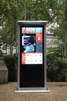 解析广告机应用及优势